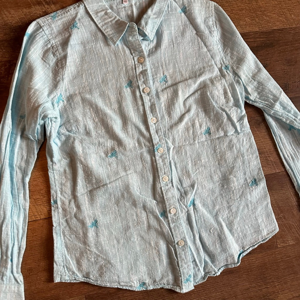 Women's Crown & Ivy Light Blue Button Down Shirt XS with Teal Bees
